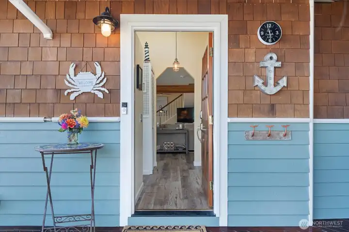 Warm and welcoming entry to your beach retreat