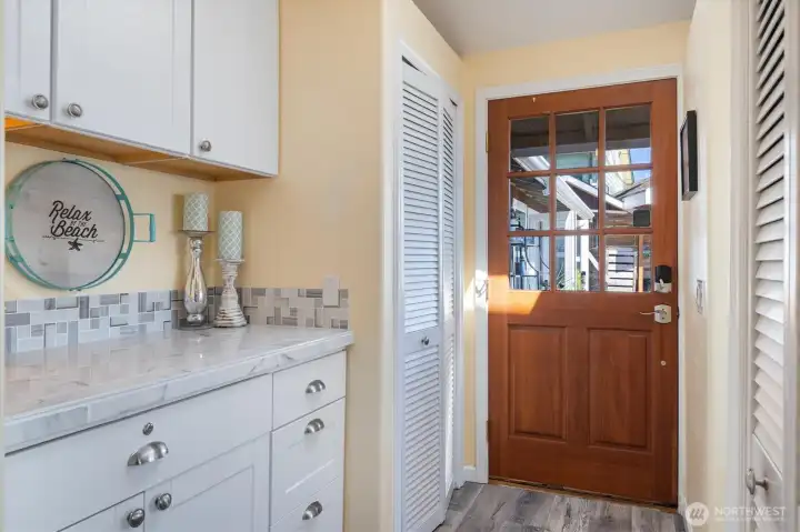 Convenient nook ideal for a coffee bar, beverage station, or additional prep space