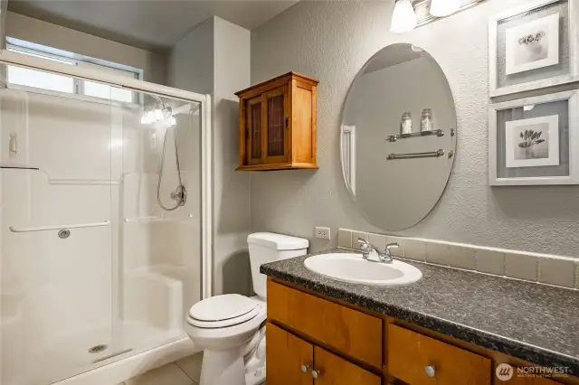 Primary bath