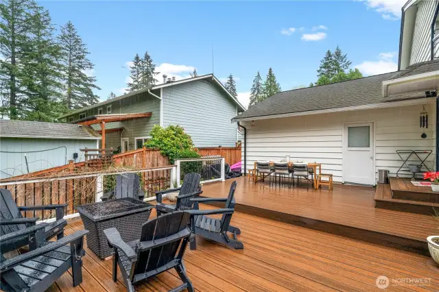Back deck off main level!
