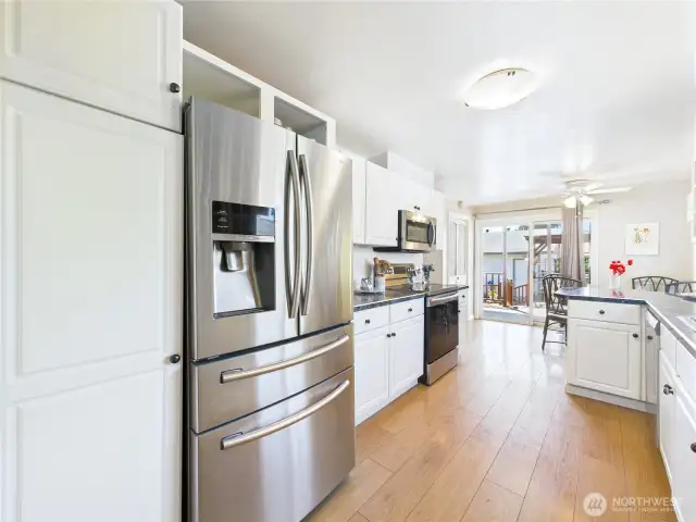 Lots of storage and counterspace that will accommodate more than one person cooking at the time.