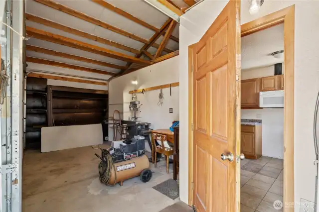 Entry to shop area and bonus room.  There is even storage above the bonus room!