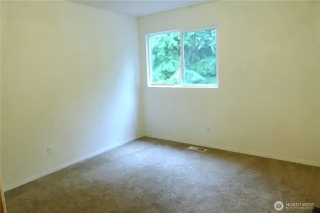 North Bedroom (1)