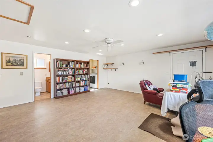 4th Bedroom or Bonus Room