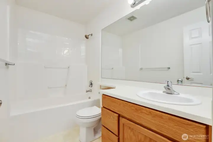 Full Guest Bath
