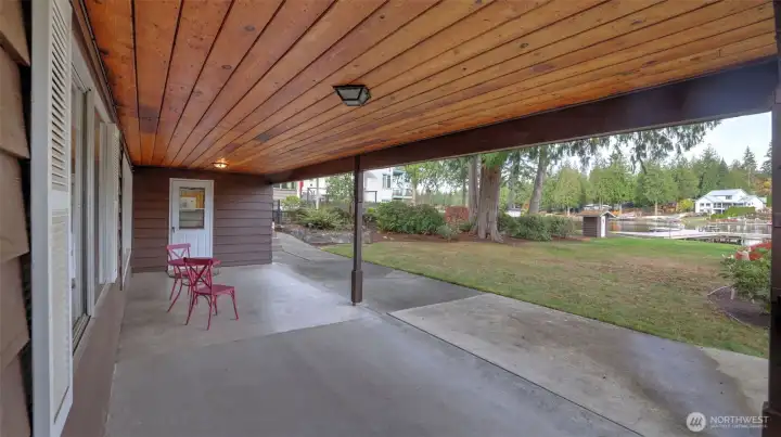 Large covered patio for year-round entertaining
