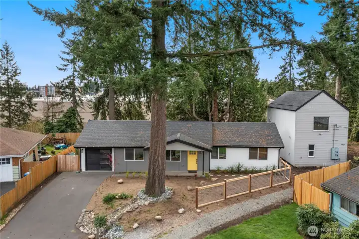 Rare one-car garage at end of private Haller Lake cul-de-sac.