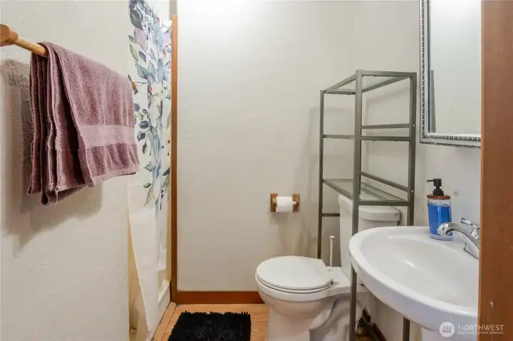 Main Floor 3/4 Bath