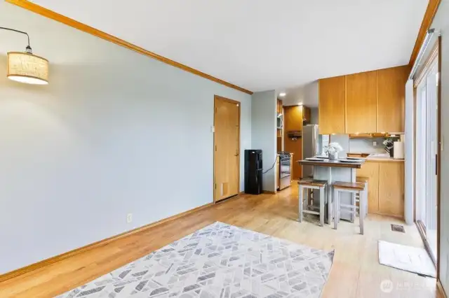 Kitchen flows into Family room!