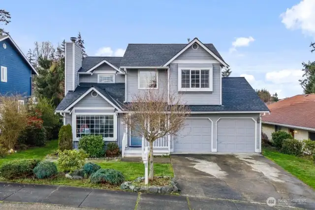 Beautiful curb appeal!