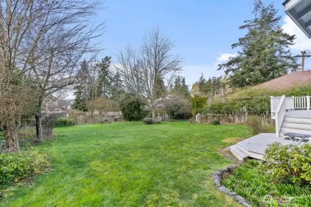 Space for entertainment and gardening!