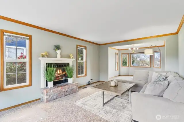 Cozy gas fireplace!