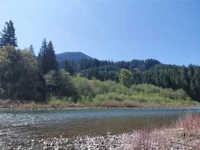 Cowlitz River Access