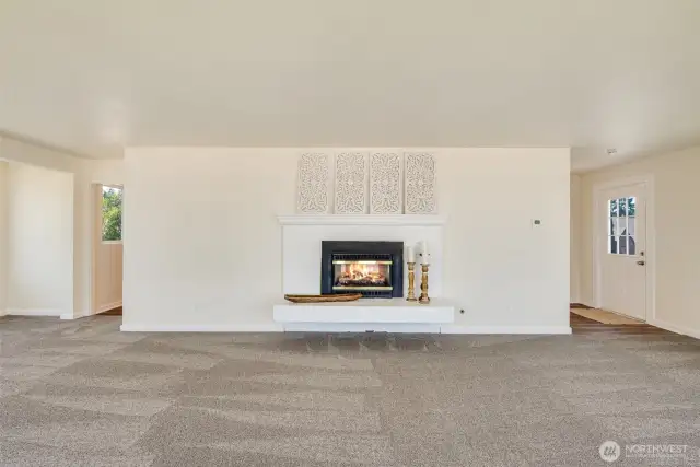 Upper unity family room