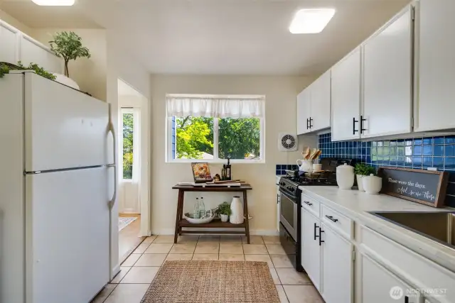 main floor kitchen