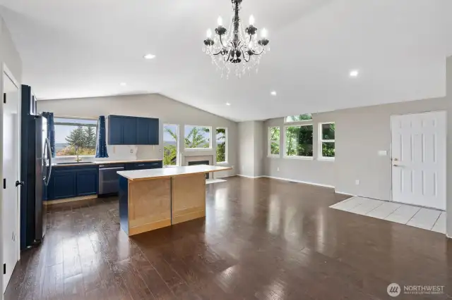 Open concept living, dining, kitchen area