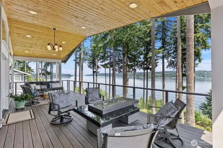 This view is so gorgeous with Mt Baker to the left and Mt rainier to the right & Covos passage looking East to Vashon Island. Warm morning sunrises right here on your deck.