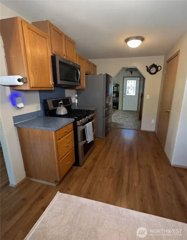 kitchen facing entry way