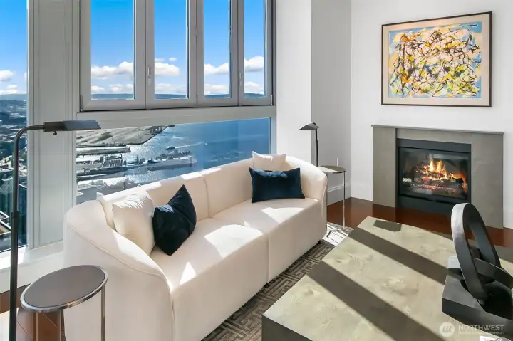 Southern waterviews are stunning from this corner PH home featuring you own private roof deck