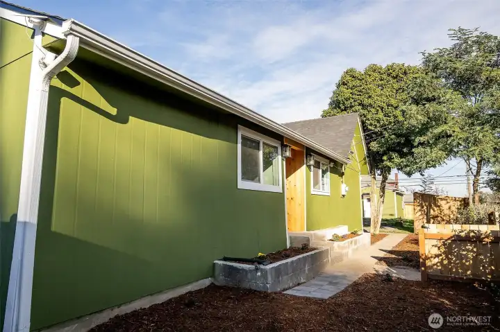 main house power meter right side of front door