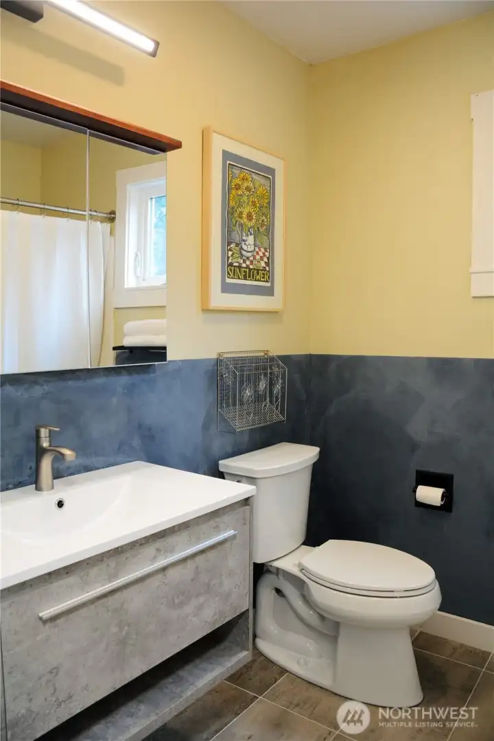 Beautifully bathroom.