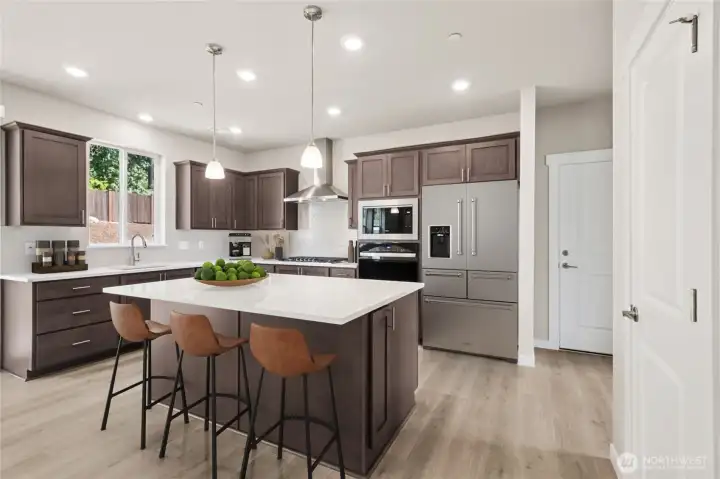 Heart of the home! Photo's are for representational purposes only. Colors and finishes may differ.