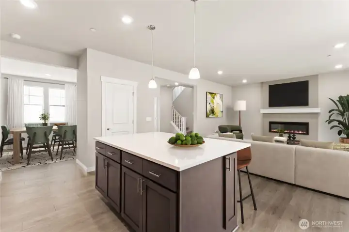 Photo's are for representational purposes only. Colors and finishes may differ.