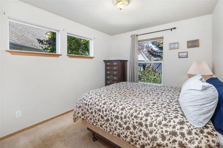 Main level primary bedroom