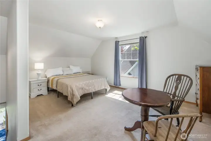 Spacious upstairs bedroom and flex space
