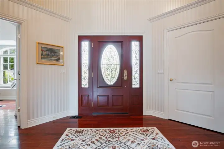 Beautiful entry way leading to a grand entrance.