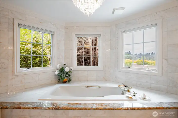 Trees provide privacy for taking a nice long soak!