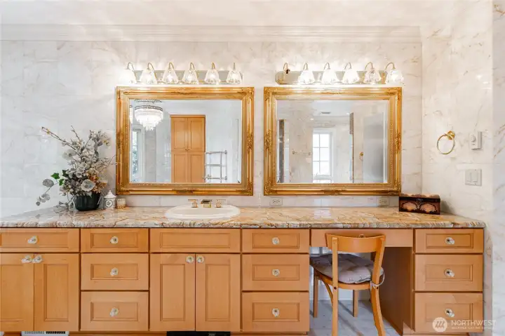 So much counter space and storage in this bathroom!