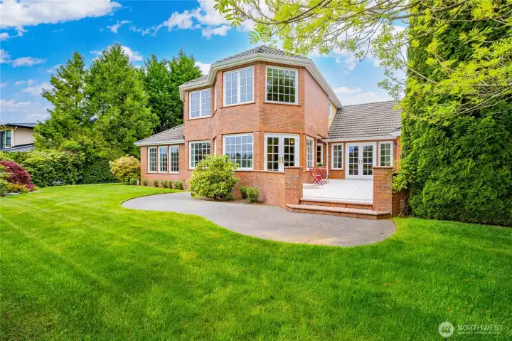 The back of the house, the patio offers privacy while still allowing amazing views and peaceful ambiance.
