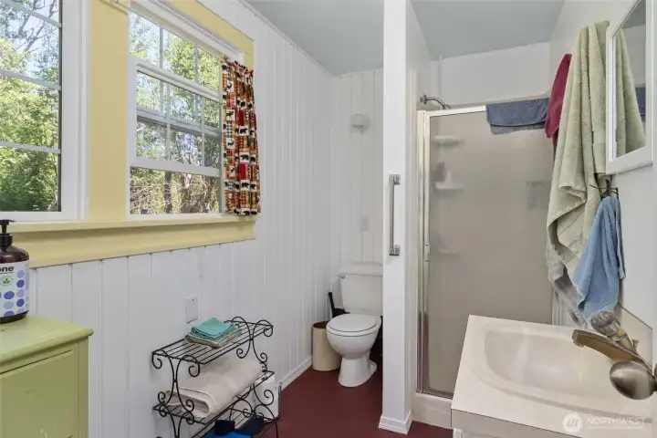 3/4 bathroom off of utility room.