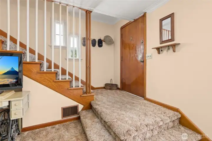 Back inside, lets head upstairs!