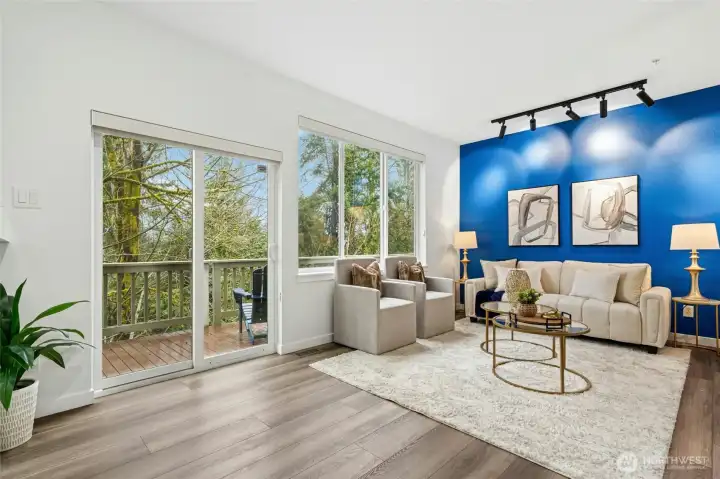 The views of greenery are majestic from your living room and kitchen. The views of greenery are majestic from your living room and kitchen.
