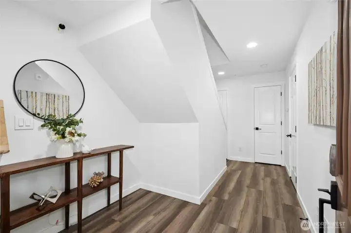 Long entry with garage access. Long entry with garage access.
