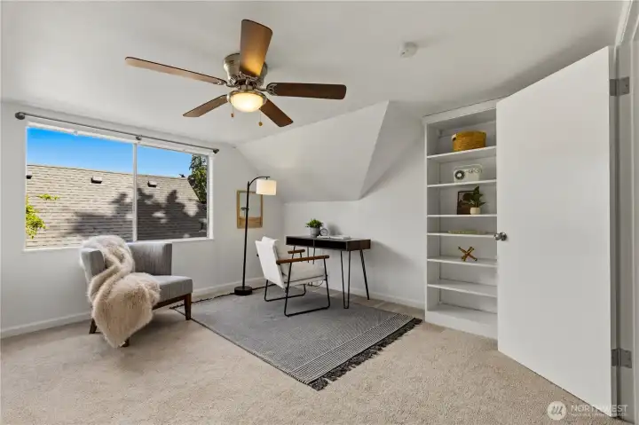 Notice the cute built-in shelving.