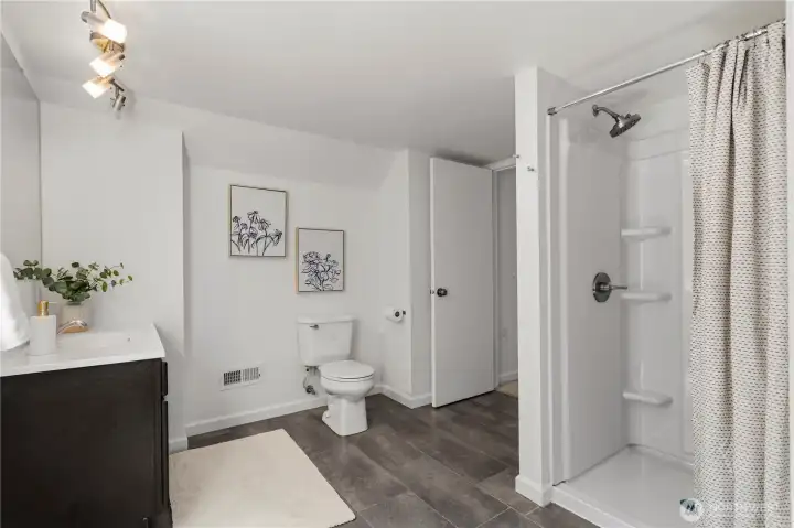 Large bathroom upstairs.