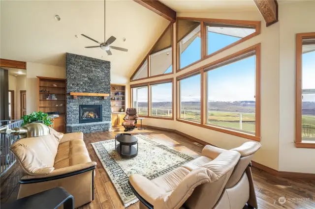 Great room overlooking beautiful landscape and Columbia River.
