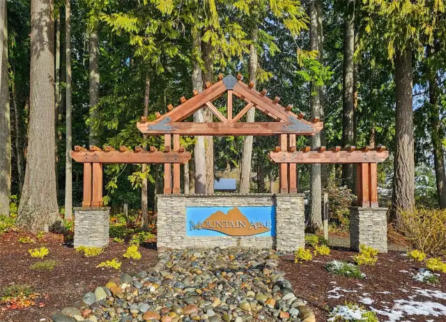 Desirable Mountain Aire Community