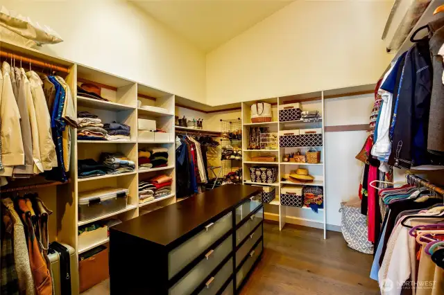 Primary walk in closet