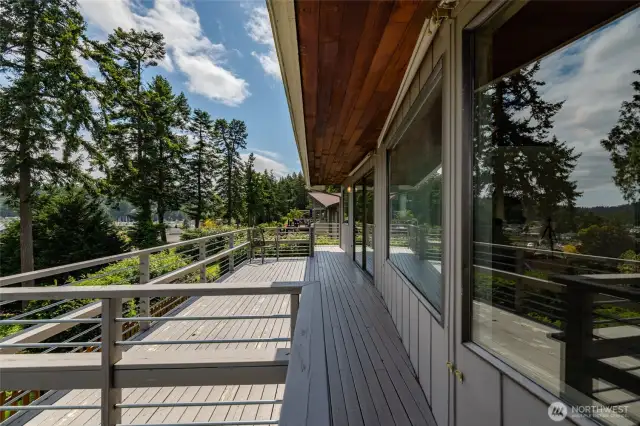 Lovely, sunny, east-facing deck.