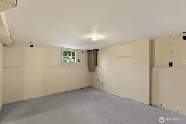 This extra room is perfect for storage, or could be finished and converted to a home office, gym, etc.