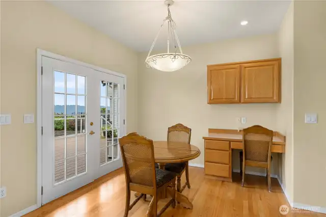 Eating Space French Door