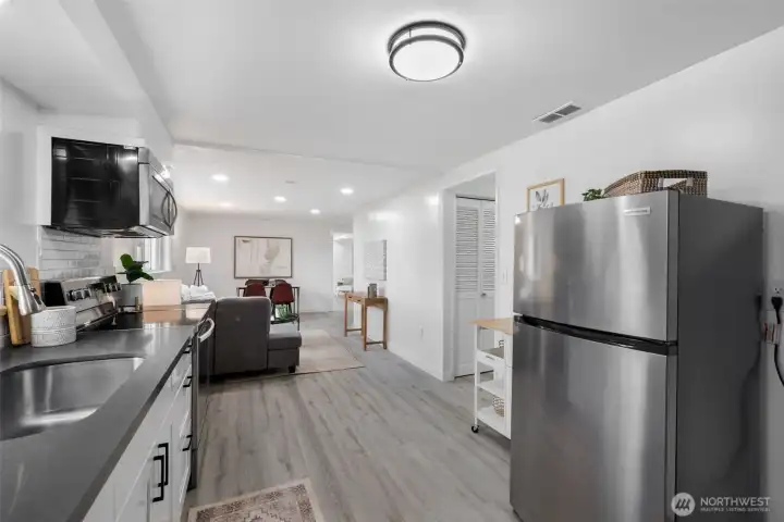 Lower level has a 2nd kitchen.