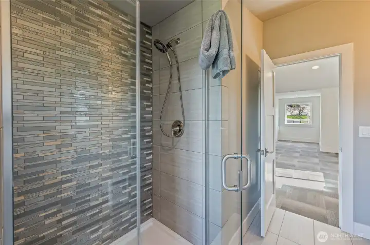 Loft Tiled Shower