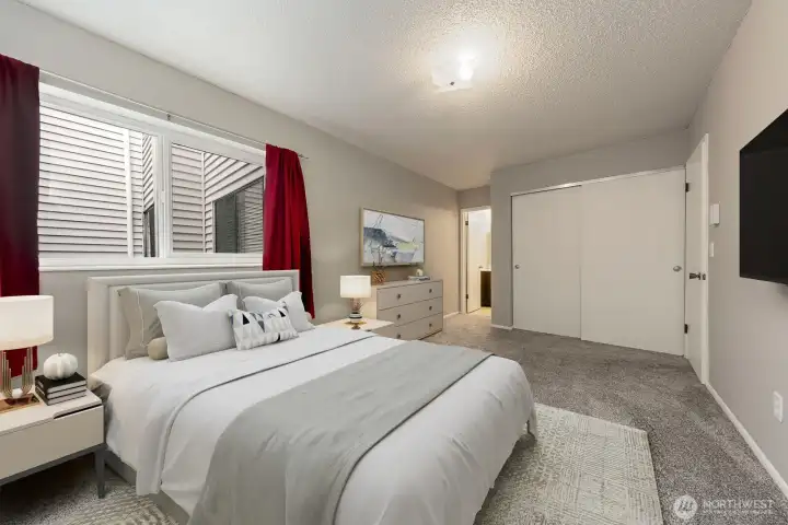 Owners suite digitally staged