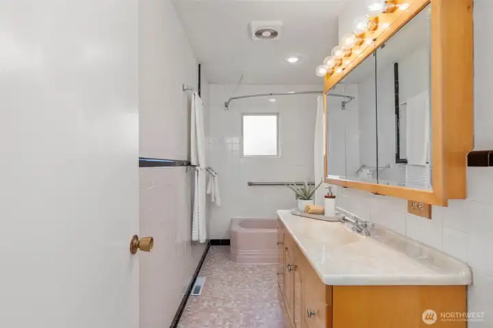 Full bathroom