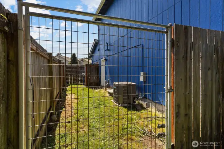 Convenient Dog Run so the pups can enjoy the fresh air!